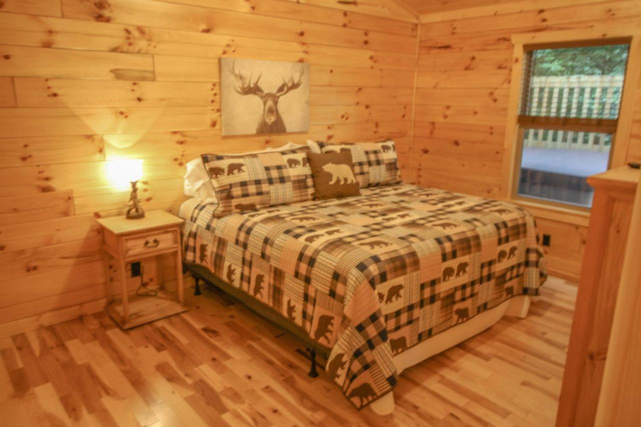 210 Cubs In The Treetops - Luxurious Cabin In Gatlinburg Extérieur photo
